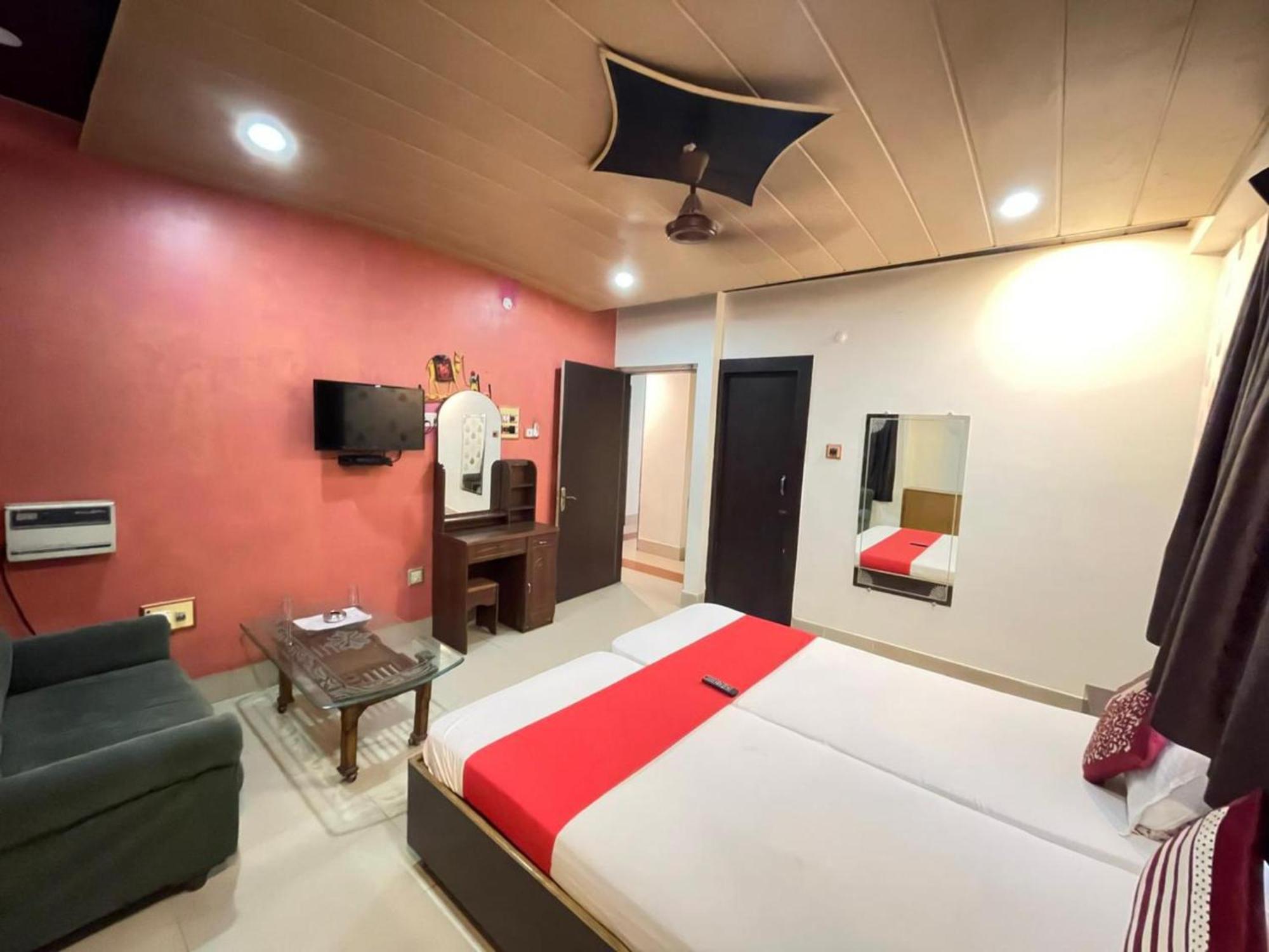 Grg R P International Patna Hotel Patna  Exterior foto